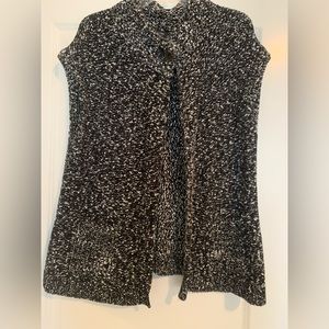 Heavy Over Sweater with Pockets Jones New York Black & White One Top Button